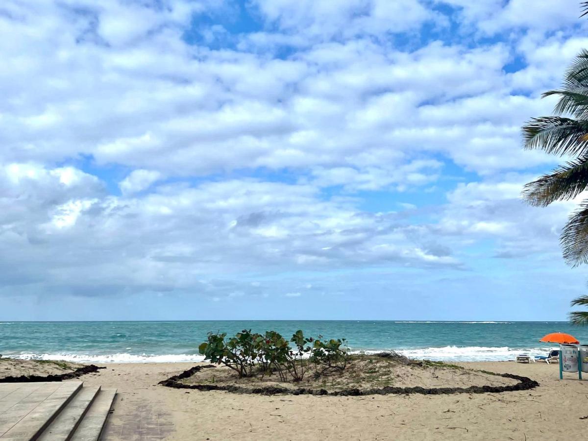 Luxurious Beachside 3-Br Apt San Juan Esterno foto