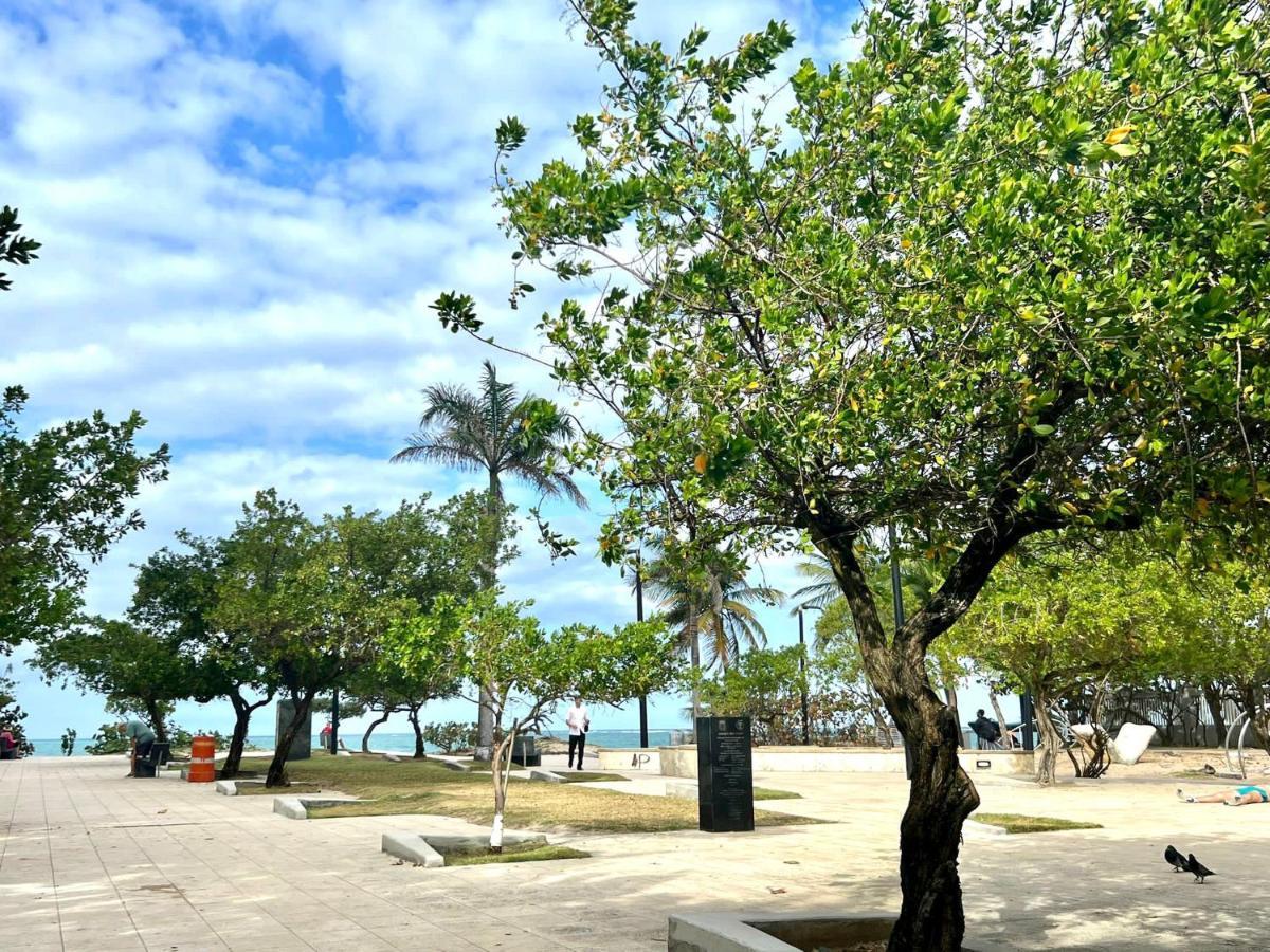 Luxurious Beachside 3-Br Apt San Juan Esterno foto