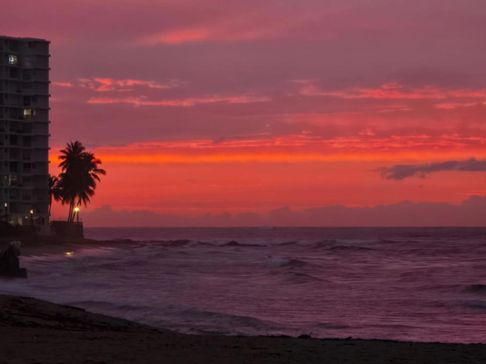 Luxurious Beachside 3-Br Apt San Juan Esterno foto